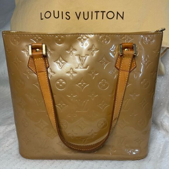 AUTH LOUIS VUITTON VERNIS BAG- tan/beige - Picture 1 of 15